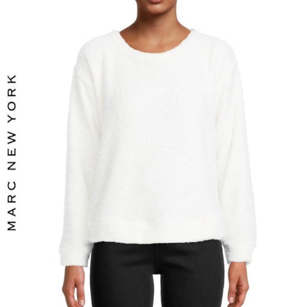 NWT Marc New York Ultra Soft Fuzzy Knit Crew Neck Cozy Pullover Top
